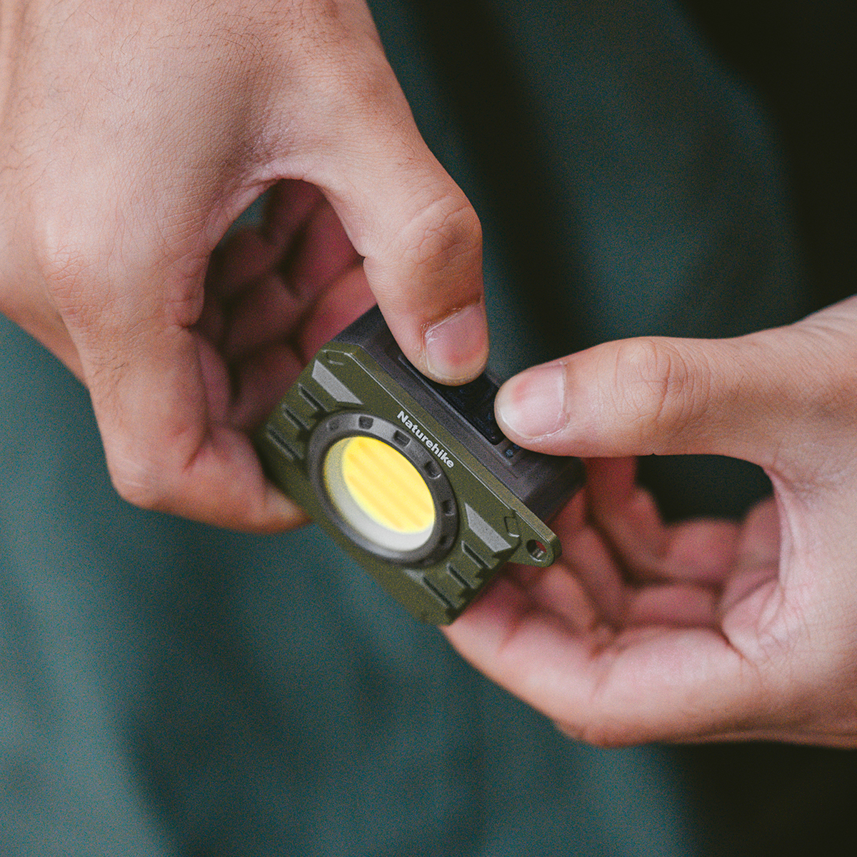 Naturehike vonkajšie svetlo Glow mini 107g - krémové